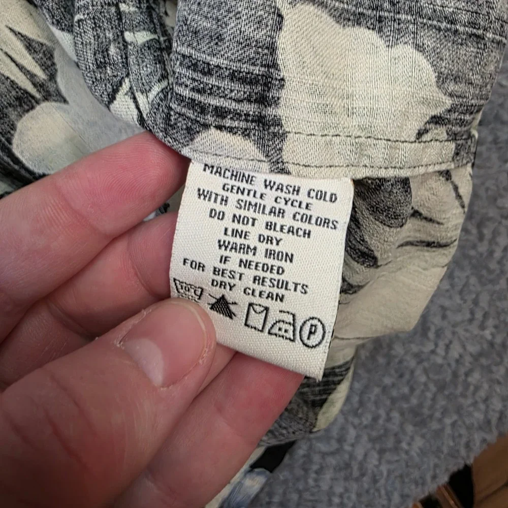 Banana‎ Cabana Hawaiian Shirt Mens XXL 100% Silk Black Floral Aloha Short Sleeve - Picture 7 of 8